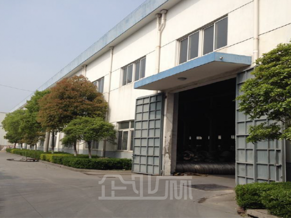 厂房正门图