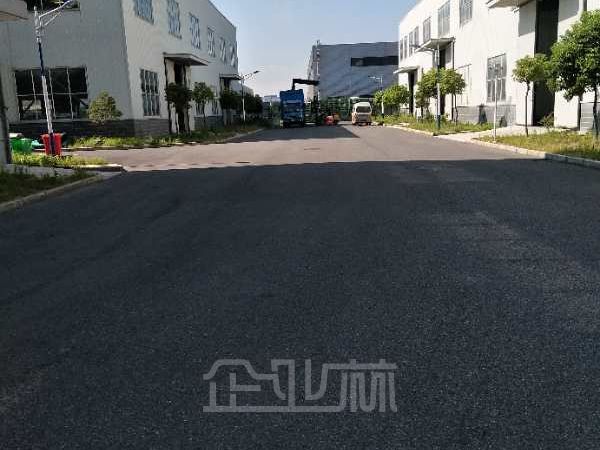 厂房正门图