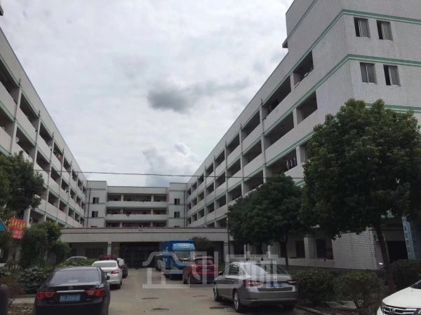 厂房正门图