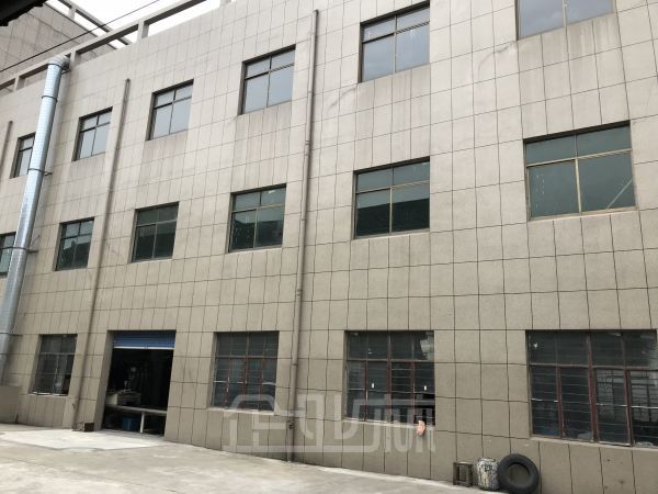 厂房正门图