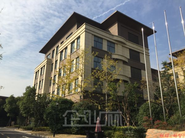 中南集团·上海松江智造园2424㎡--2765㎡独栋研发办公厂房出售（开发商直招）
