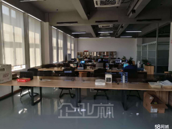 厂房正门图