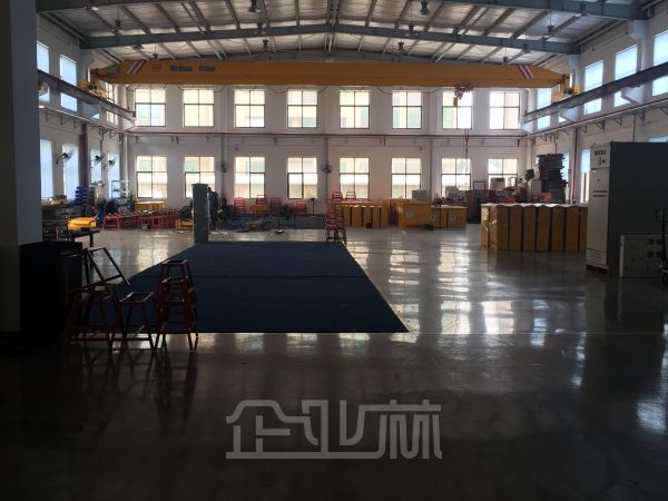 厂房正门图