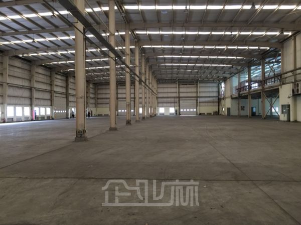 无锡市区距地铁1号线2KM 占地45亩单层厂房16000平