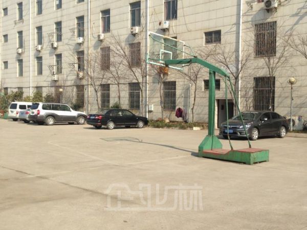 六合葛塘晓山路609号有电梯厂房出租