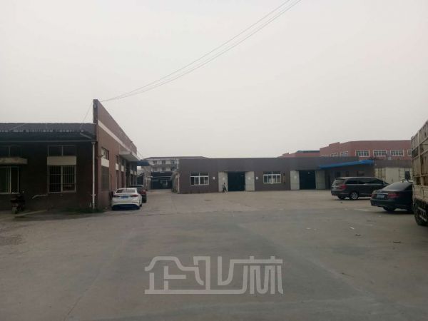 厂房正门图