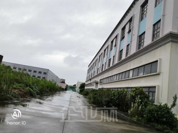厂房内饰图