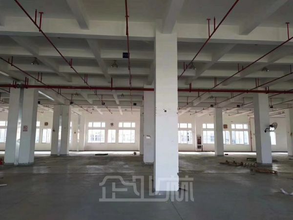 厂房正门图