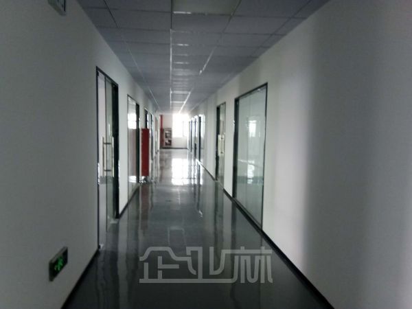 办公正门图