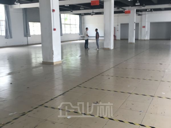 厂房正门图
