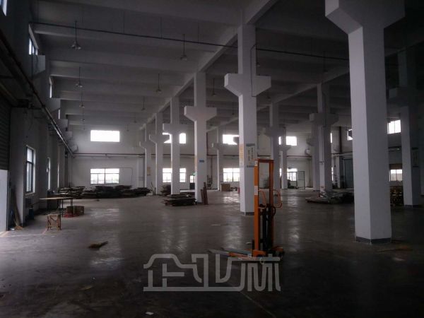 厂房正门图