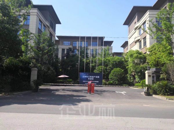 厂房正门图