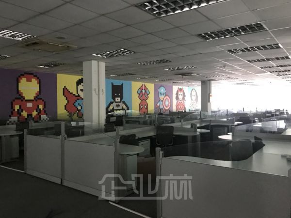 厂房正门图