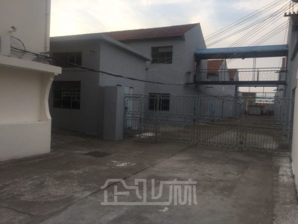 厂房正门图