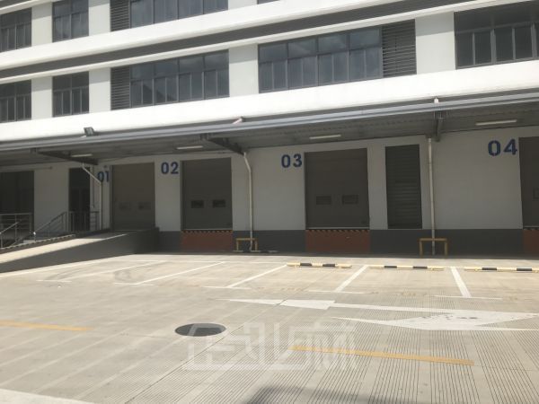 厂房正门图