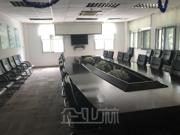厂房内饰图