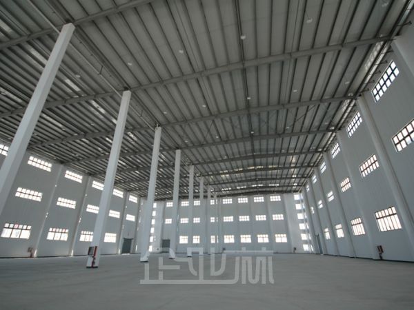 厂房正门图