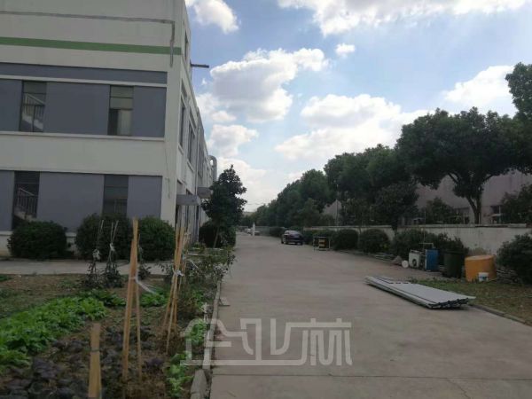 厂房正门图