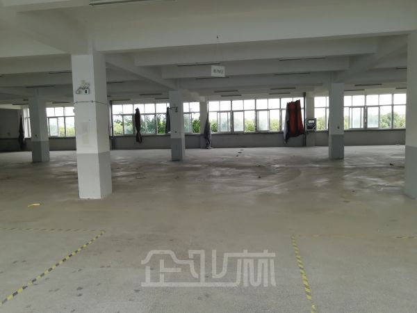 厂房正门图