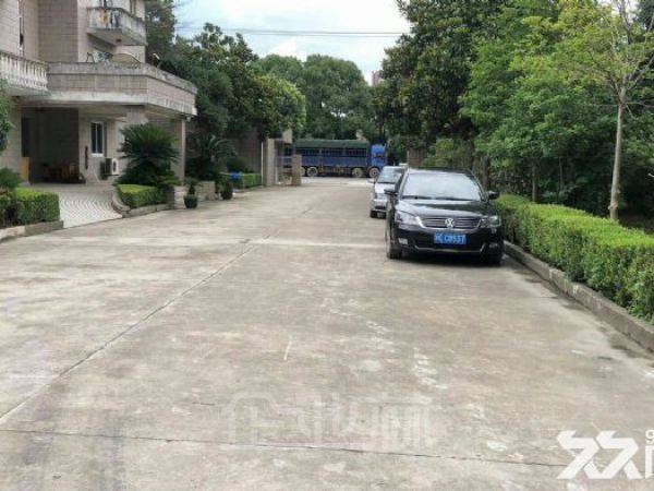 厂房正门图
