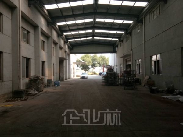 苏州吴江汾湖4900平单层独院厂房分割出租