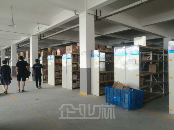 厂房正门图