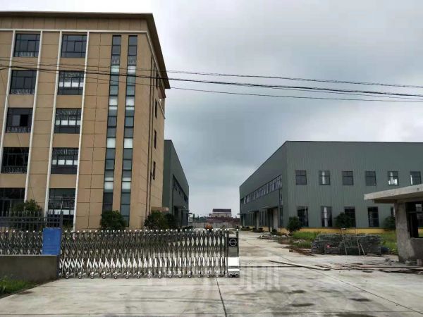 海门余东镇独门独院,占地1万六千平方厂房出售