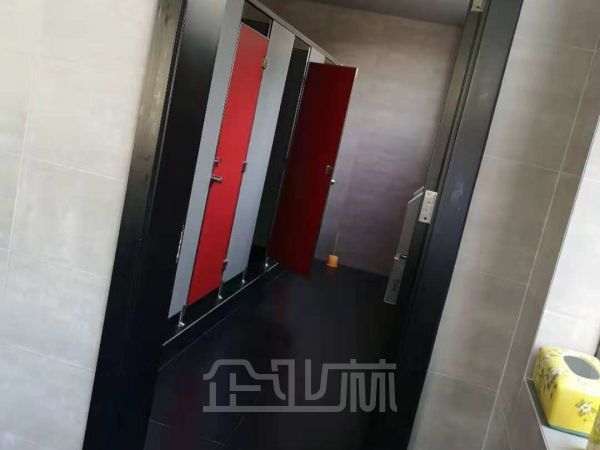 厂房正门图