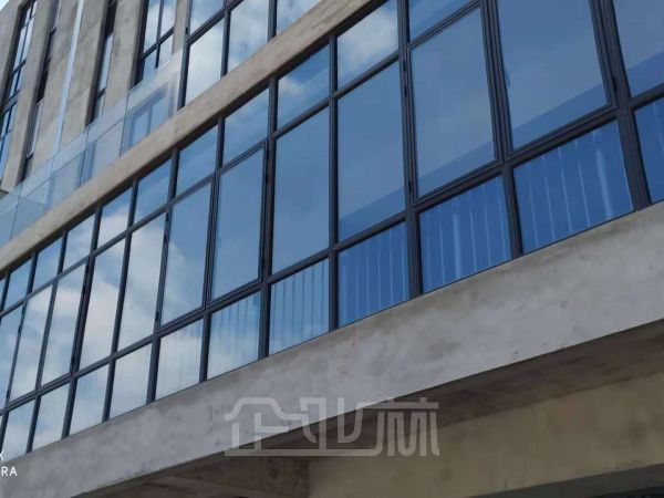 出售 104版块佘山2900平米双拼四层标准厂房