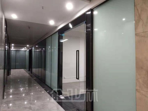 厂房正门图