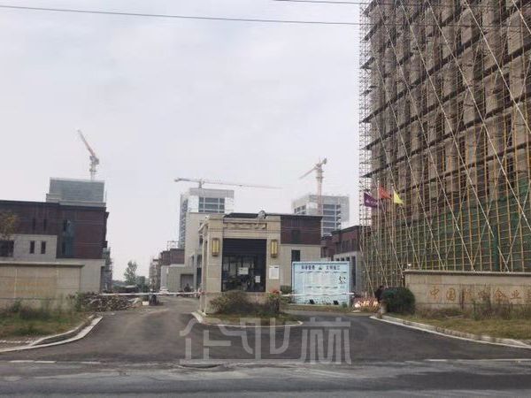 厂房正门图