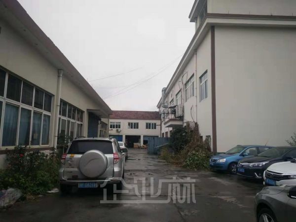 厂房正门图