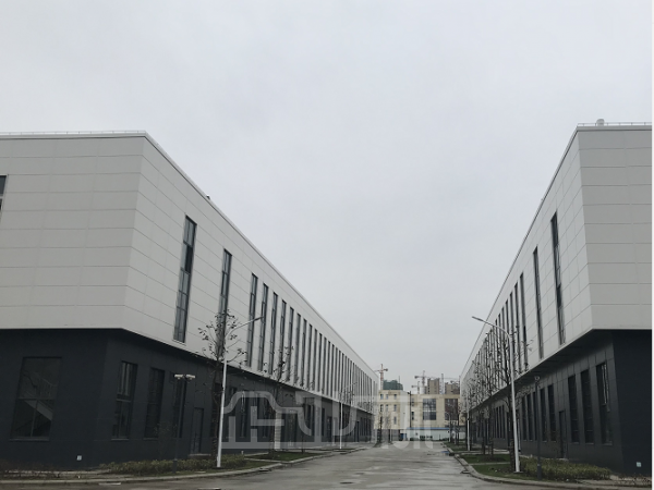 厂房正门图