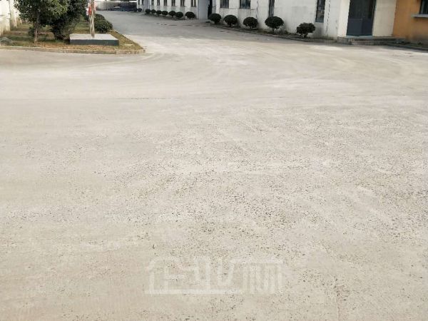 厂房正门图