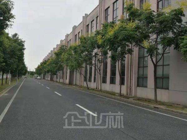 昆山周市3000平双层厂房对外出租     租金32元/月/平米