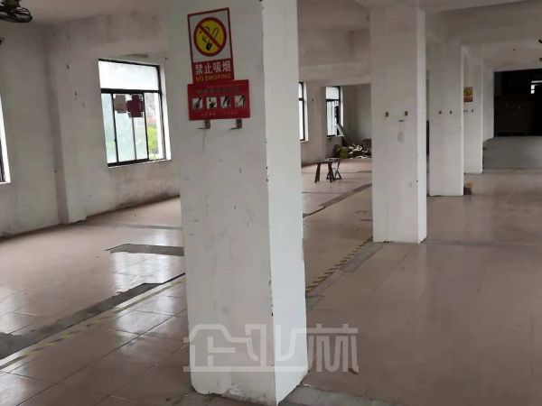 厂房正门图