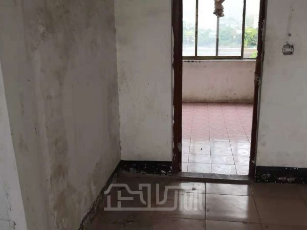 厂房正门图