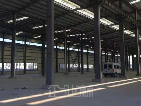 南通通州湾21000平单层厂房对外出租    租金0.56元/天/平米
