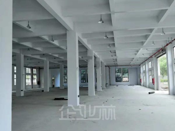 厂房正门图