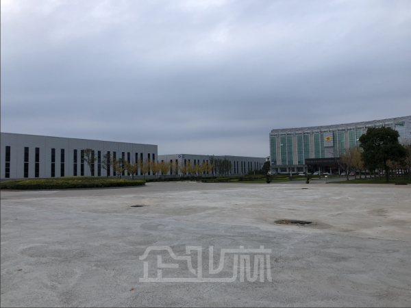 厂房正门图