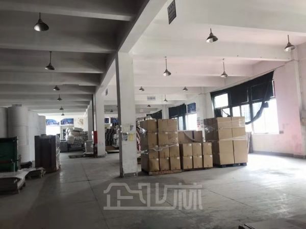 厂房正门图