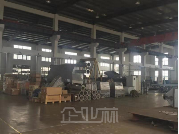 厂房正门图