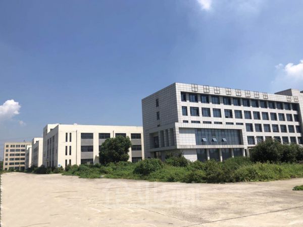 政府园区享优惠政策2000至12000平方厂房低价出租