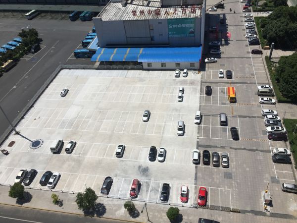 出租开阔空场地做停车场、展会、驾校学车、二手车、物流、快递等