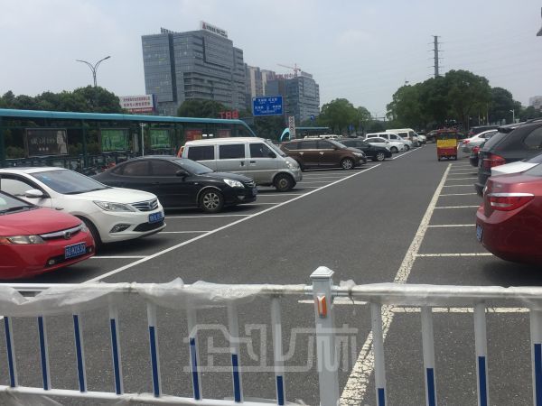 土地正门图