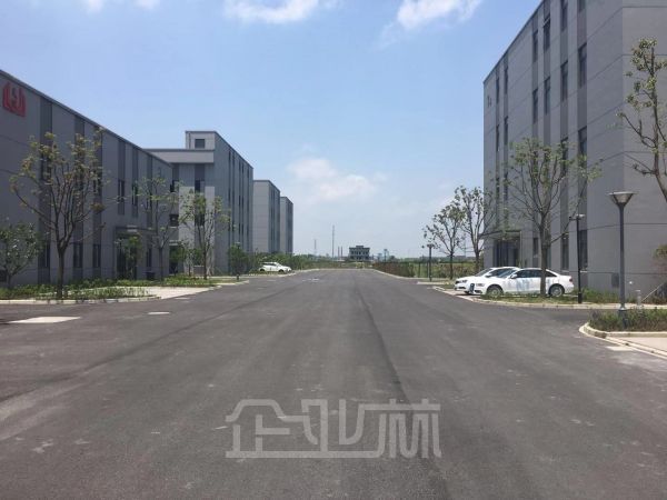 近上海 新建一局三火车头厂房4100平 便宜出售