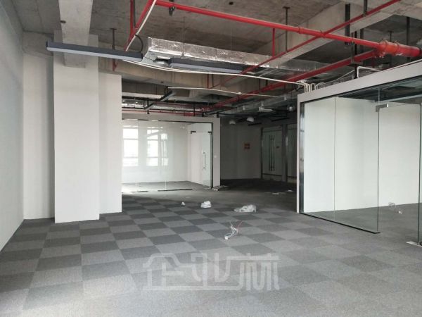 办公正门图