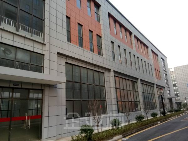 厂房正门图
