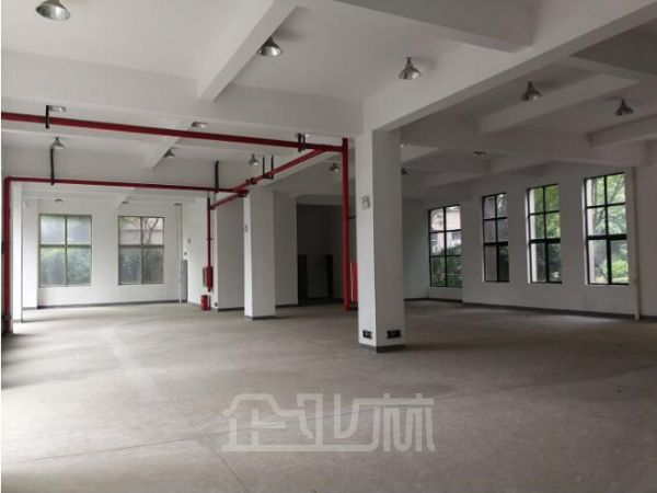 厂房正门图