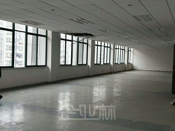办公正门图